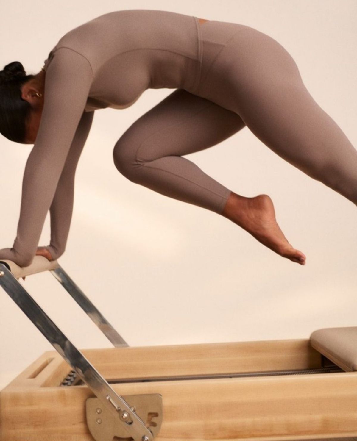 Pilates Reformer con movimiento consciente